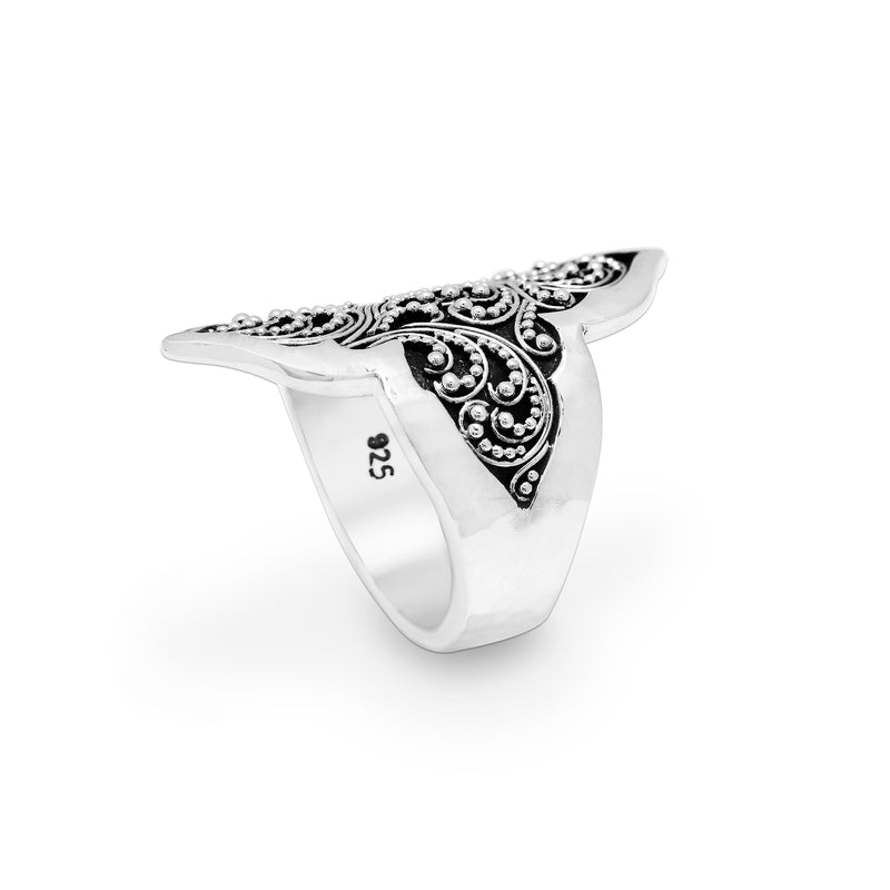 Granulated Alhambra Stylized Ring