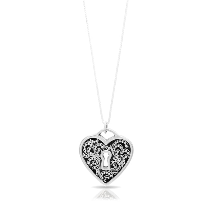 Classic Granulation Heart-Shaped Pendant Necklace. Pendant 23mm x 20mm
